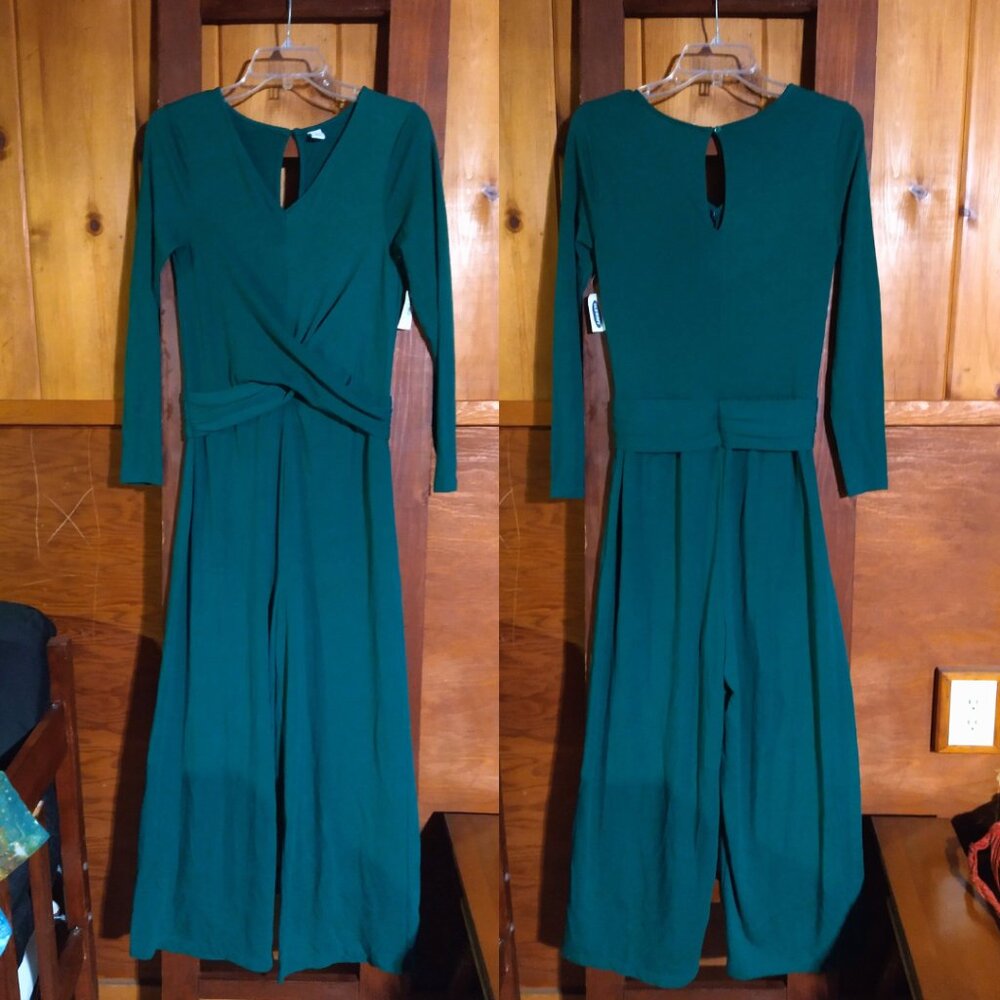 Old Navy Emerald Green Jumpsuit NWT
